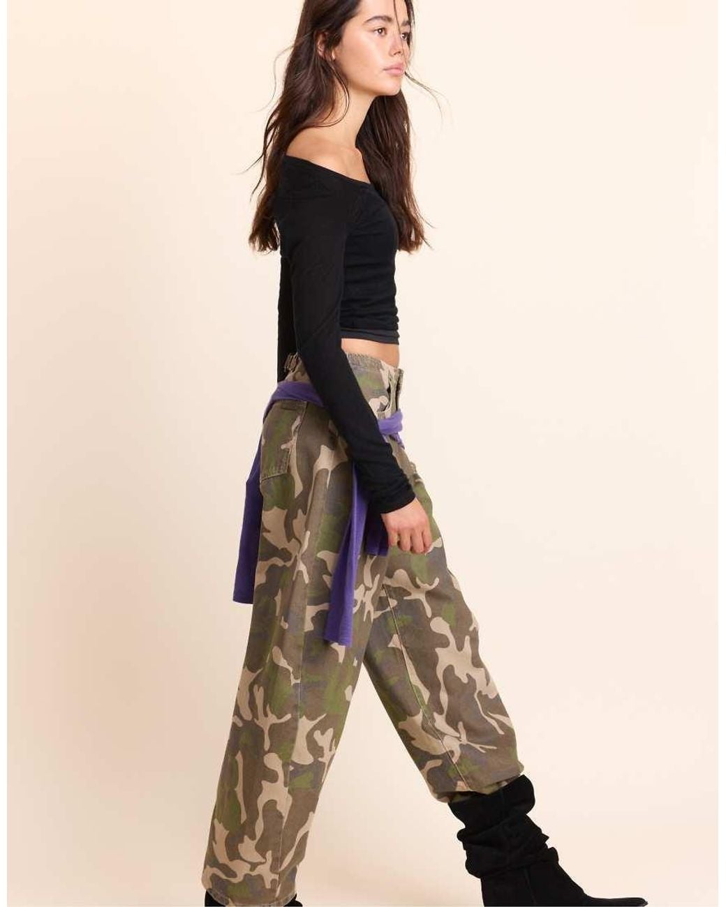 Stradivarius Natural Barrel Fit Jeans With Adjuster