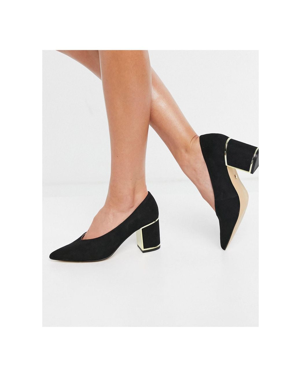 block heel pointed pumps