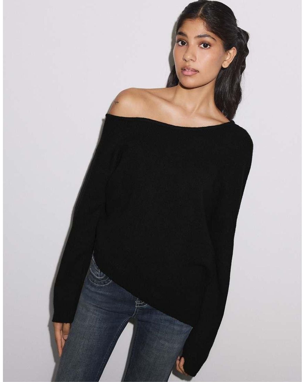 Stradivarius Blue Asymmetric Knit Sweater