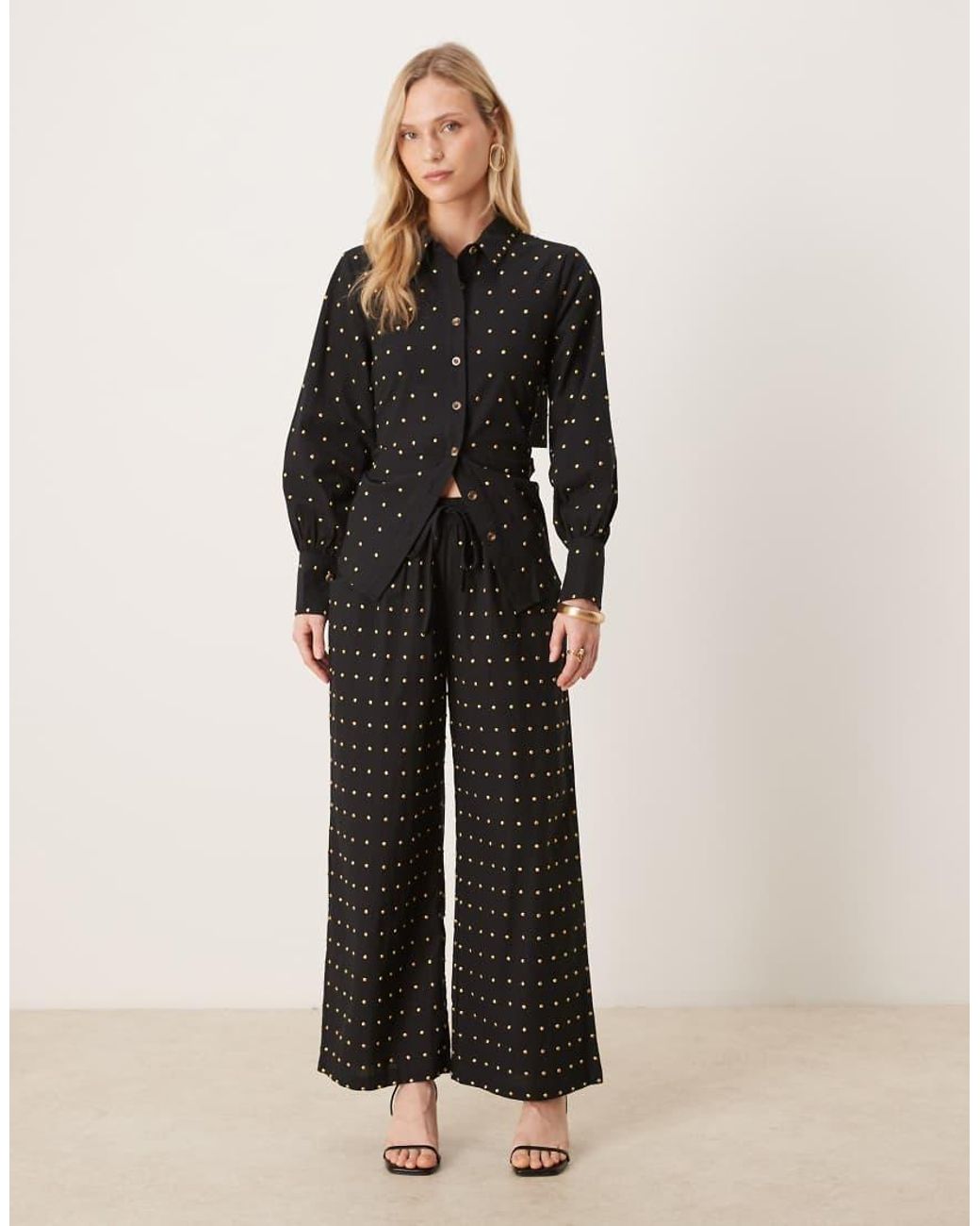 Petite Camicia di Never Fully Dressed in Black