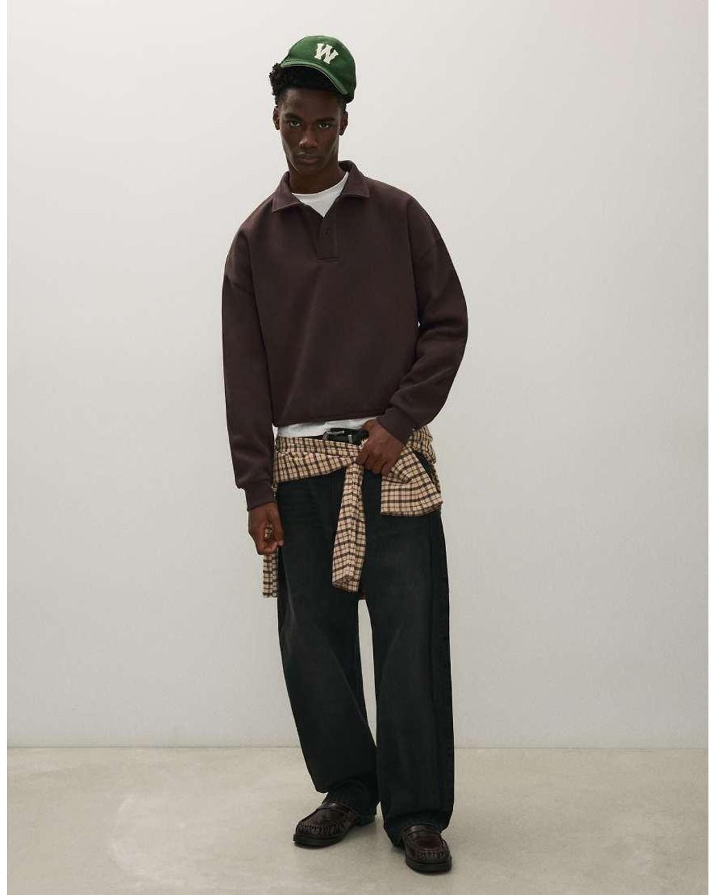 Bershka Brown Buttoned Polo Collar Sweatshirt for men