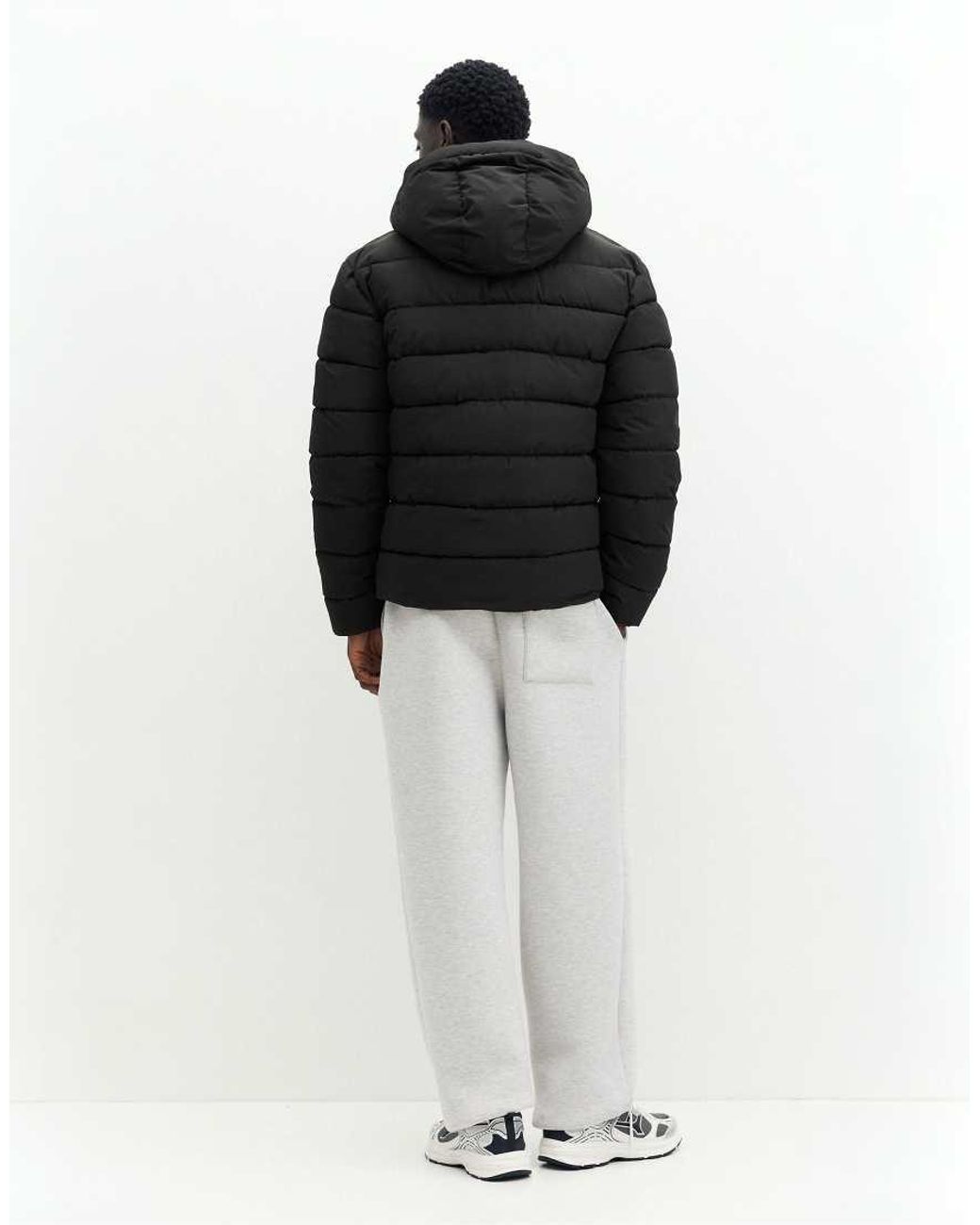 Pull&Bear Black Puffer Jacket With Hood for men