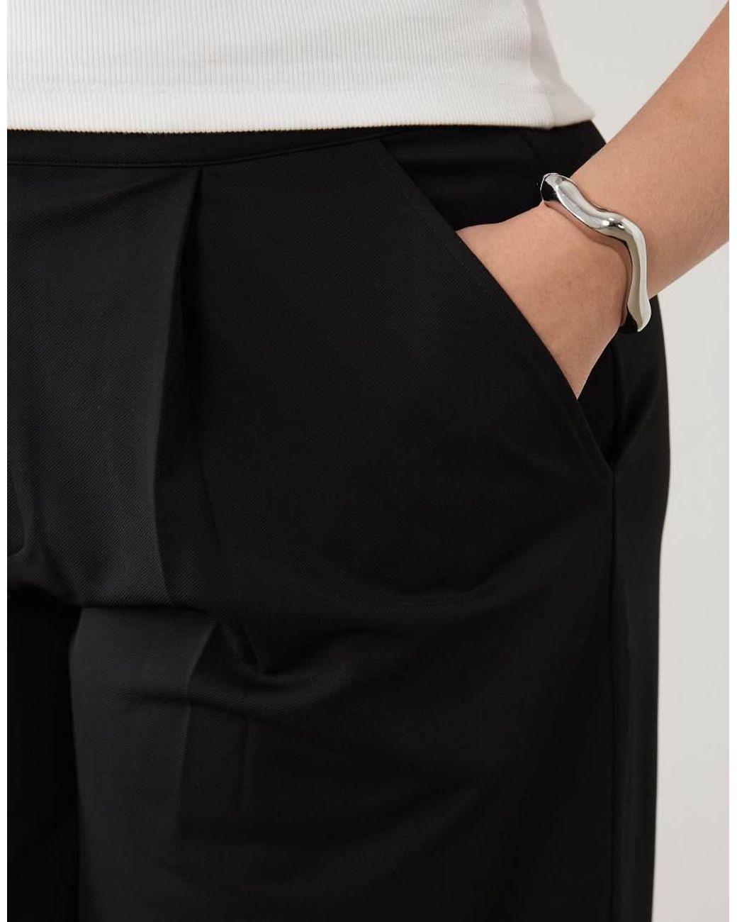 ASOS White Asos Design Curve Slinky Twill Tailored Bermuda Shorts