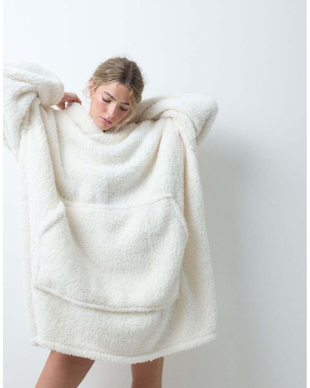 Loungeable White Cozy Snow Tipped Super Soft snuggle Hoodie