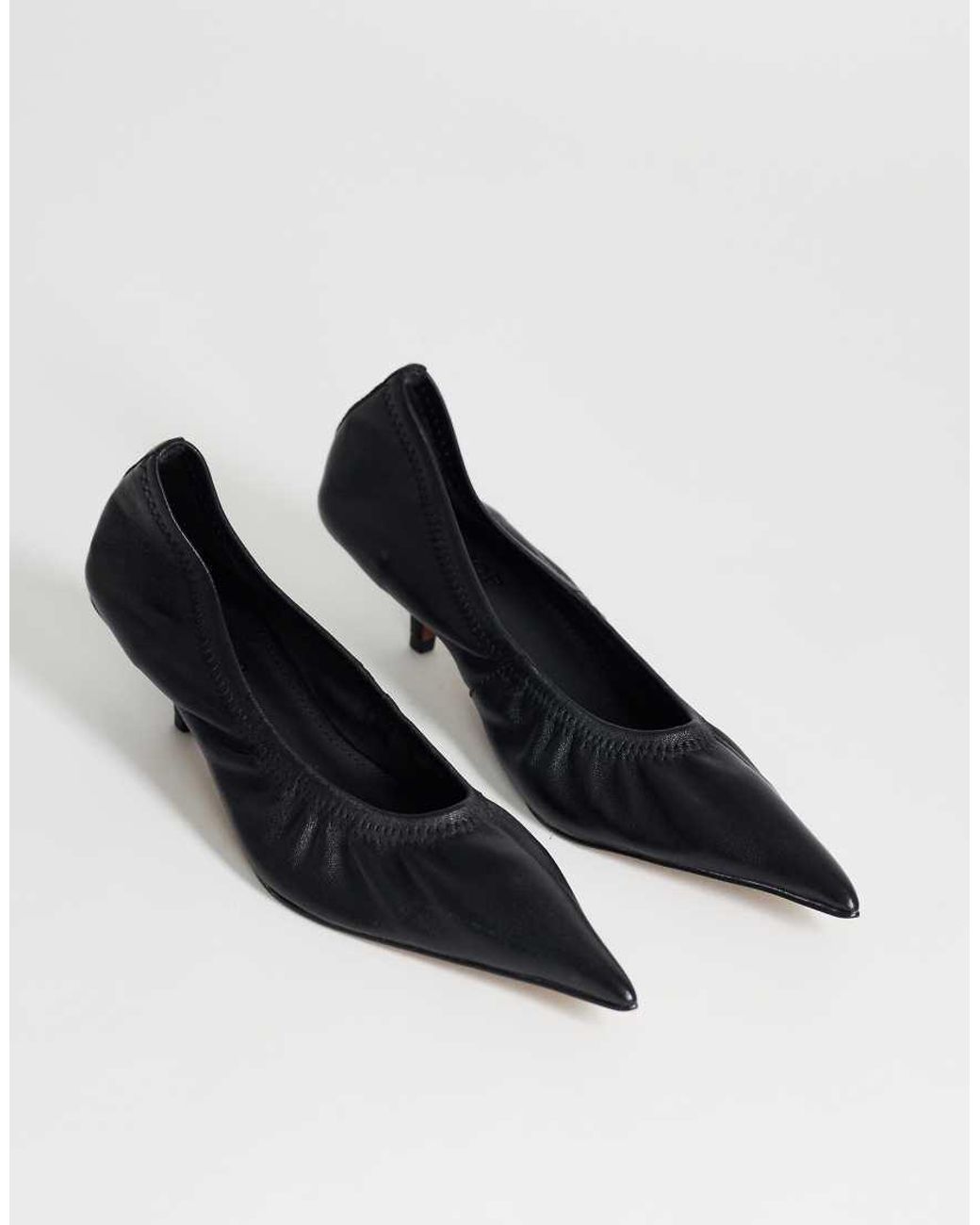 TOPSHOP Black Arizona Real Leather Ruched Kitten Heel Court
