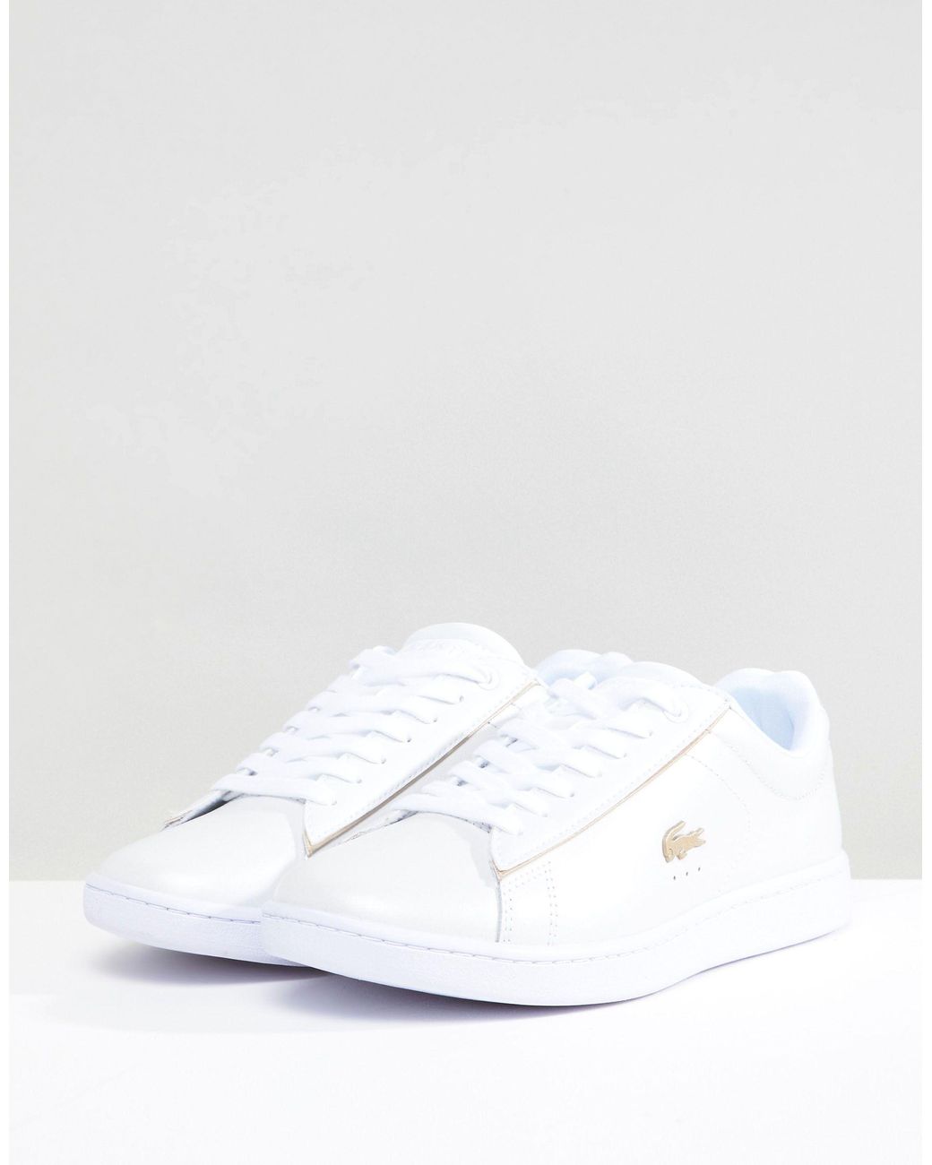 Lacoste Carnaby 118 Trainers With Gold Trims White | Lyst
