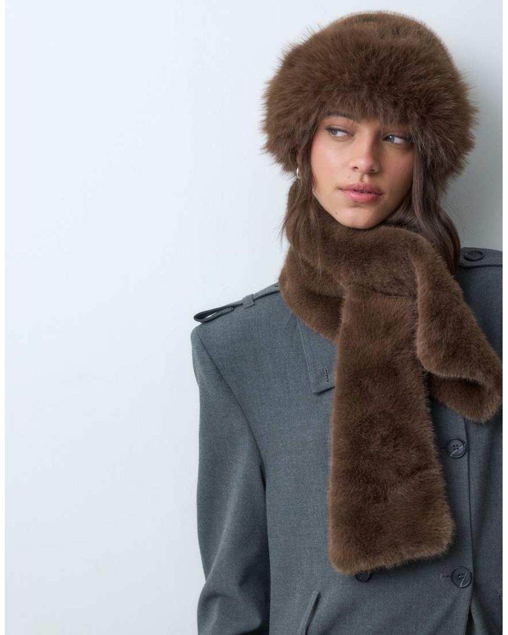 Vero Moda Black Faux Fur Scarf