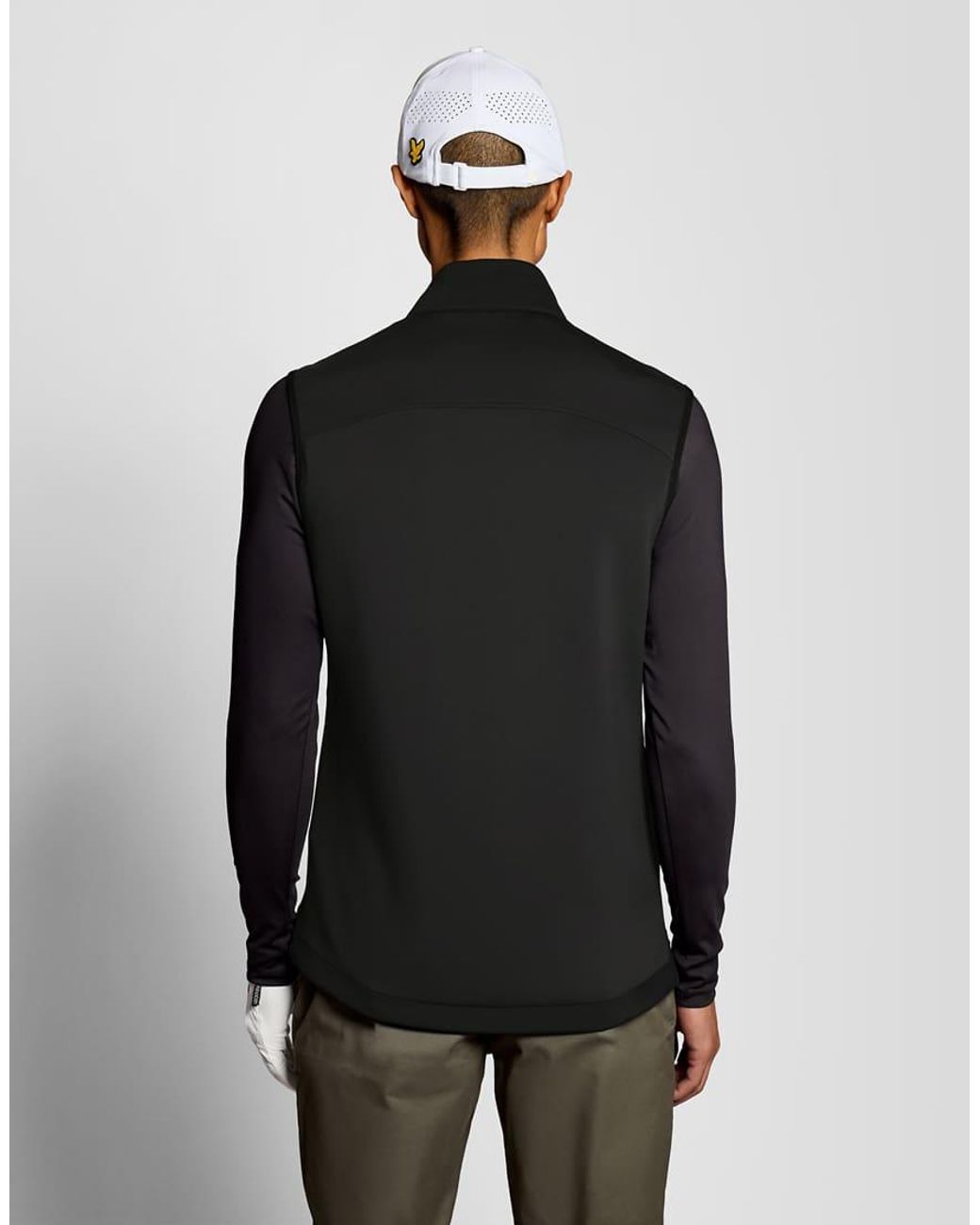 Lyle & Scott Black Hybrid Quilted Gilet for men