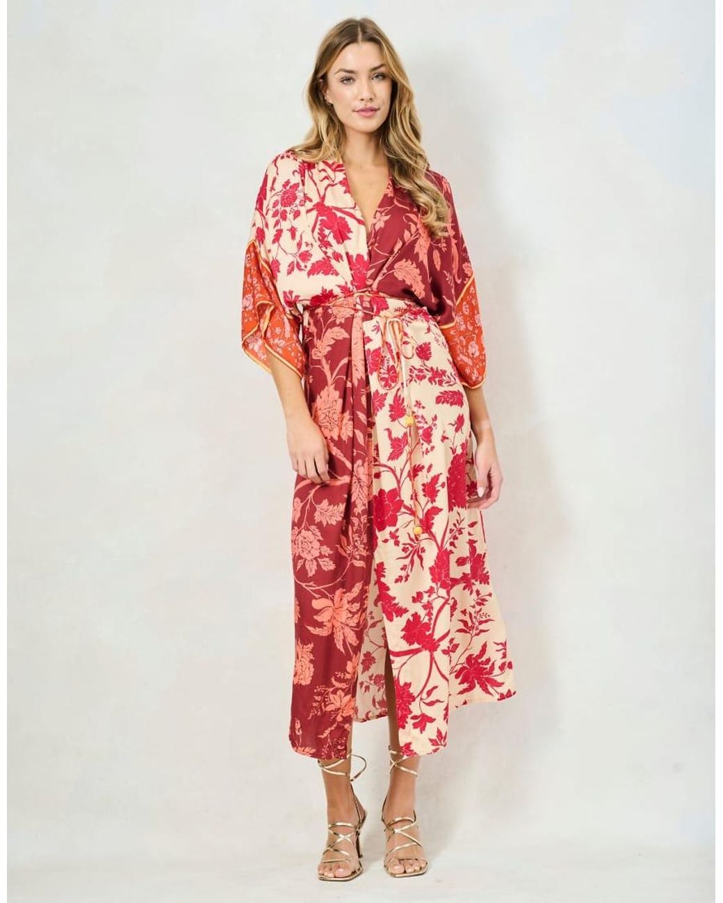 Hope & Ivy Red The Salma Kimono Sleeve Adjustable Tie Waist Midi Dress With Front Split