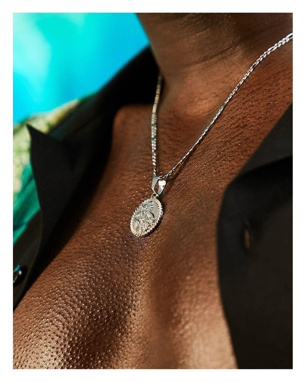 ASOS – filigrane halskette aus edelstahl mit ovalem st. christophorus- anhänger in Mettallic für Herren