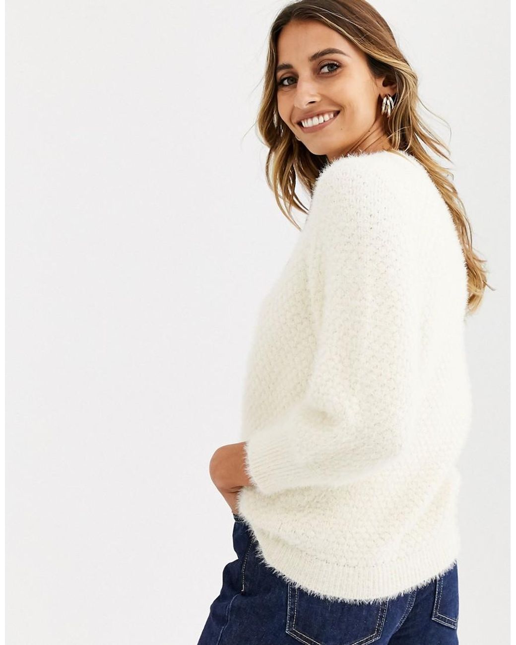 Flauschiger Off Shoulder Pullover Flauschiger Off Shoulder Pullover