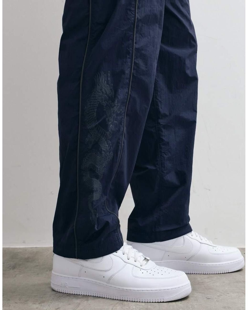 Hollister White Baggy Side Graphic Track Pant for men