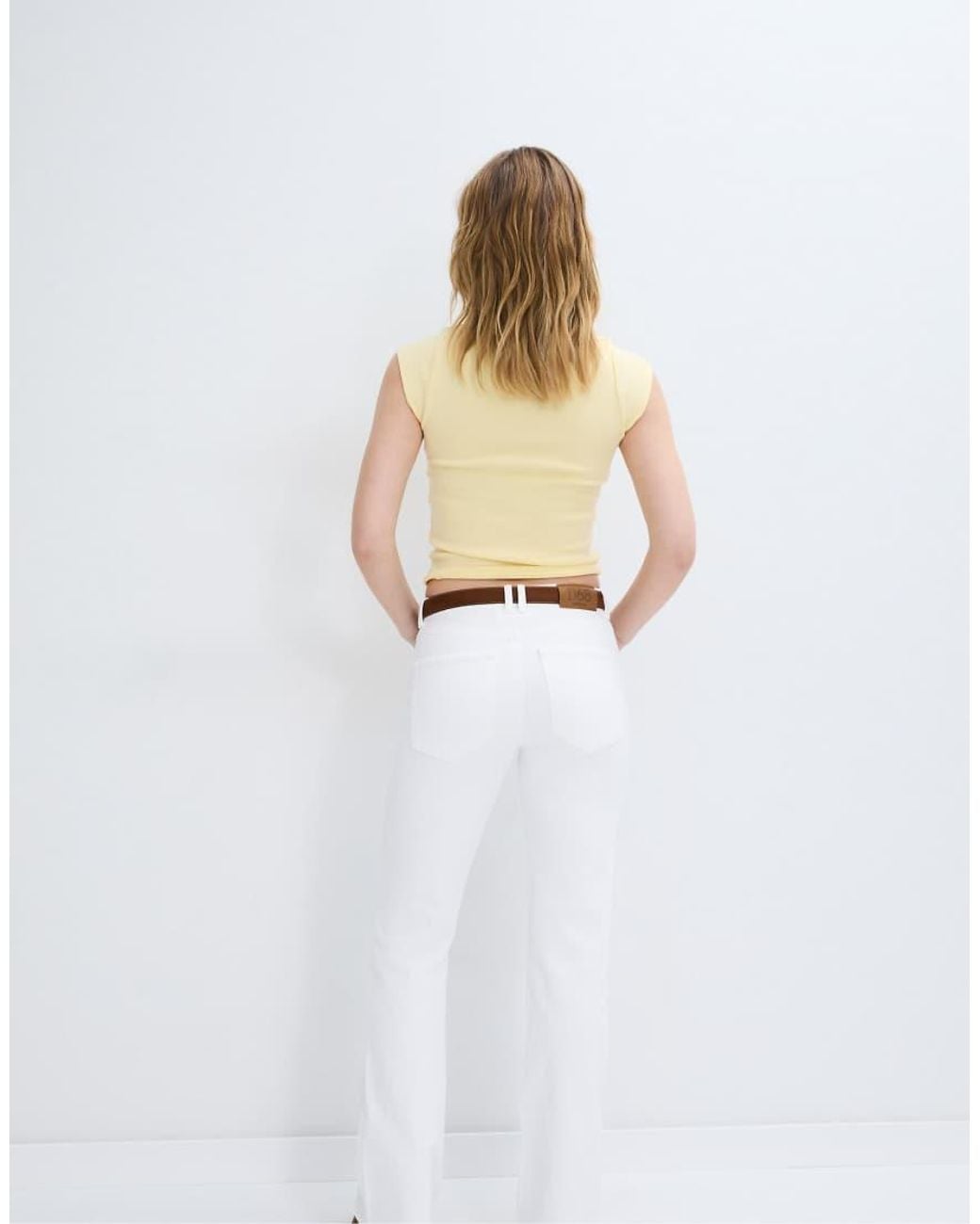 Stradivarius White Tall D68 Boot-cut Jeans With Belt