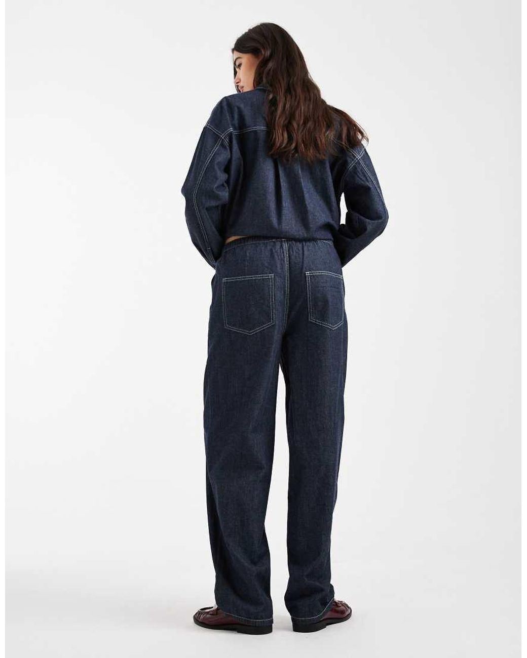 Gina di Object in Blue