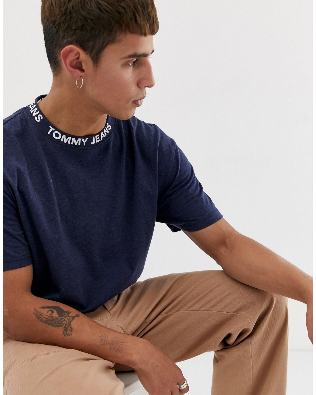Tommy Hilfiger Baumwolle – Legeres T-Shirt mit Zierband am Kragen in Blau  für Herren | Lyst DE