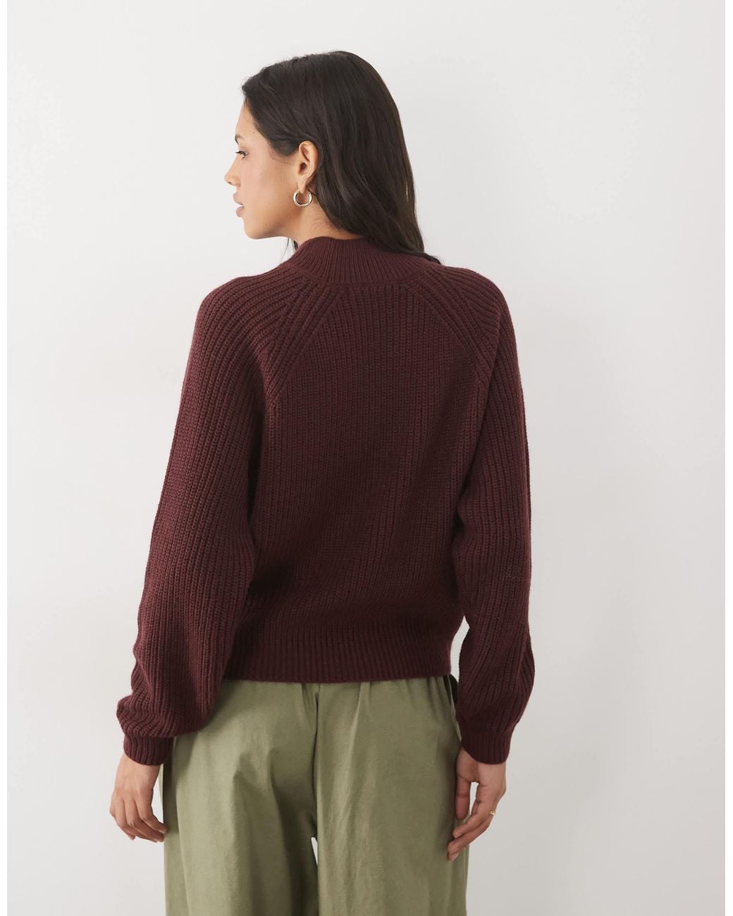 Pull à col montant couleur figue Threadbare en coloris Red