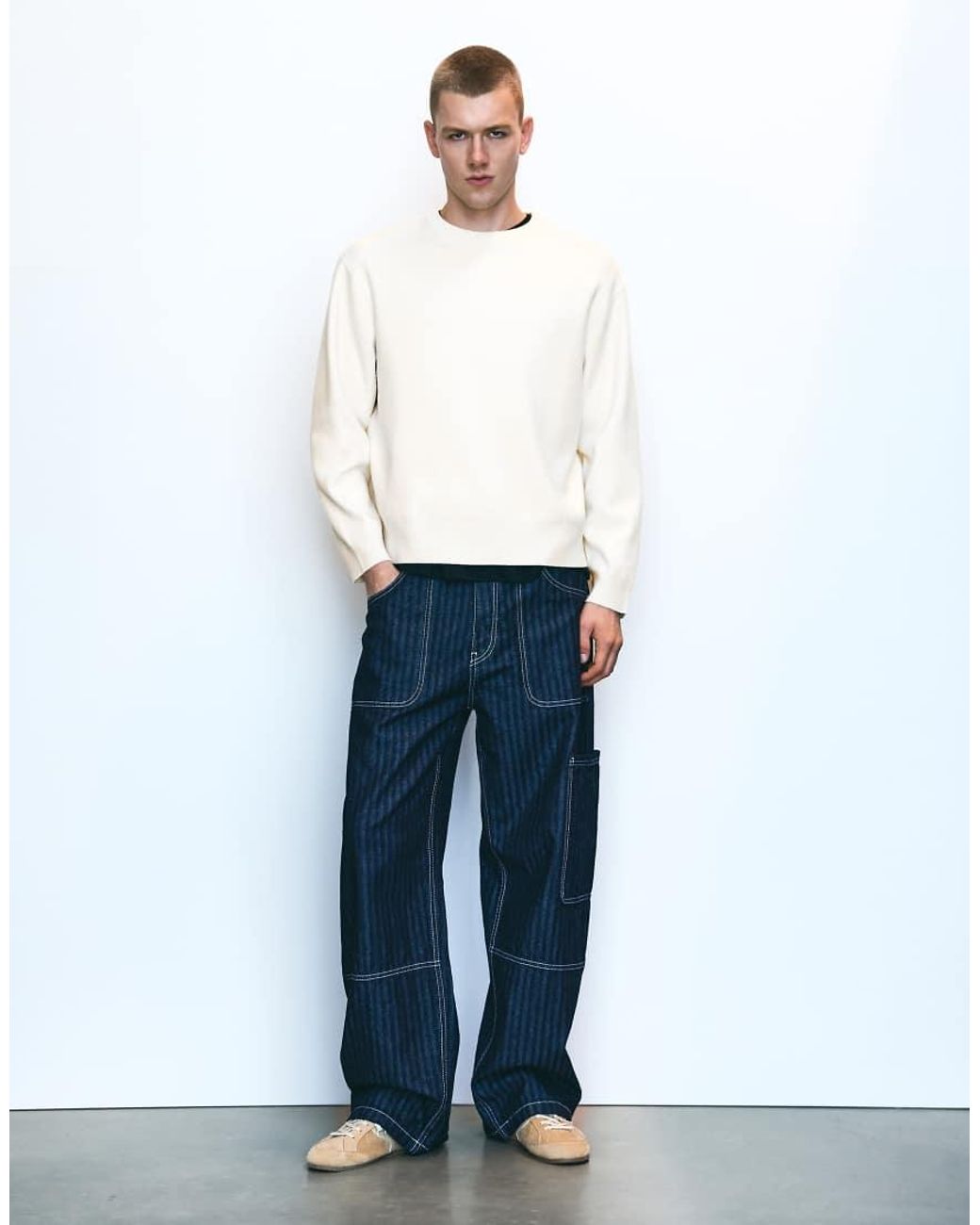 Pull&Bear White Round Neck Jumper for men