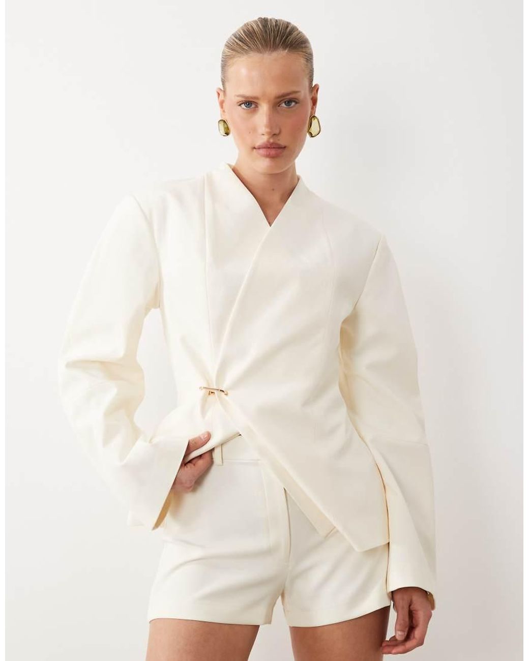 ASOS Getailleerde Micro Short in het Natural
