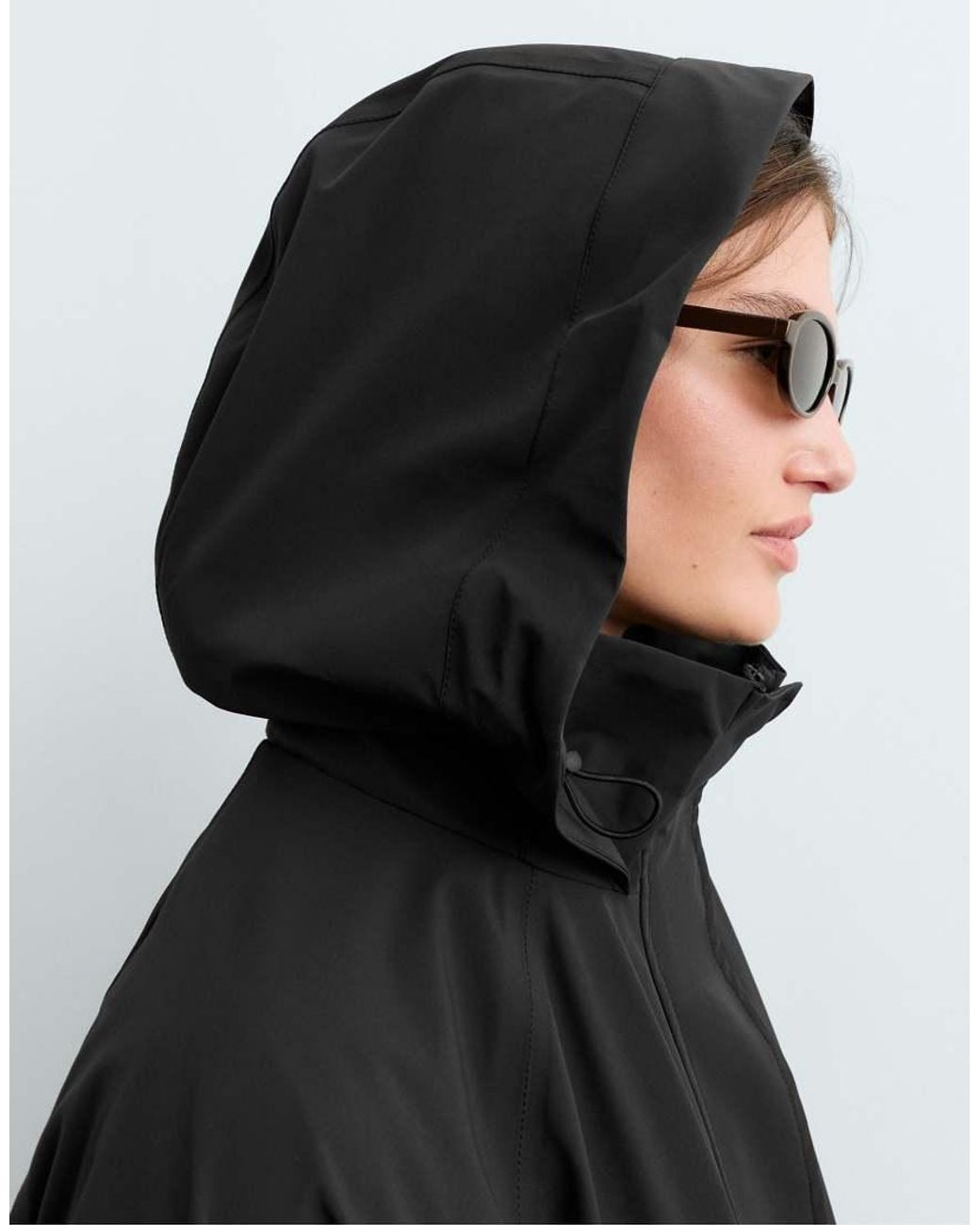 Oysho Black Extra Lightweight 10K Waterproof Long Cape