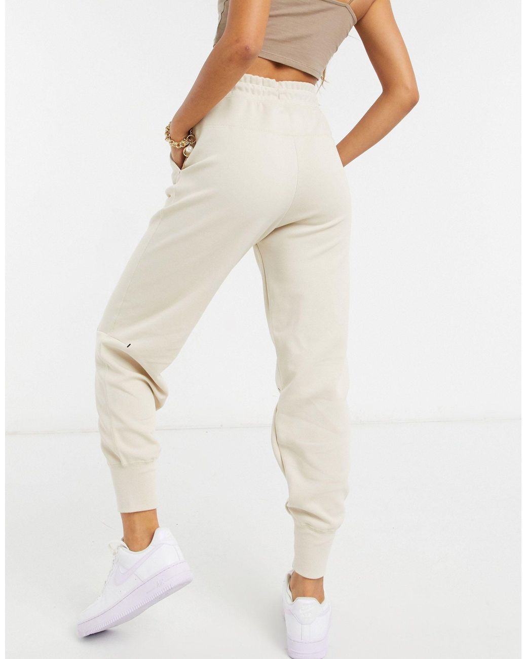 Nike Tech Fleece jogger in Oatmeal 