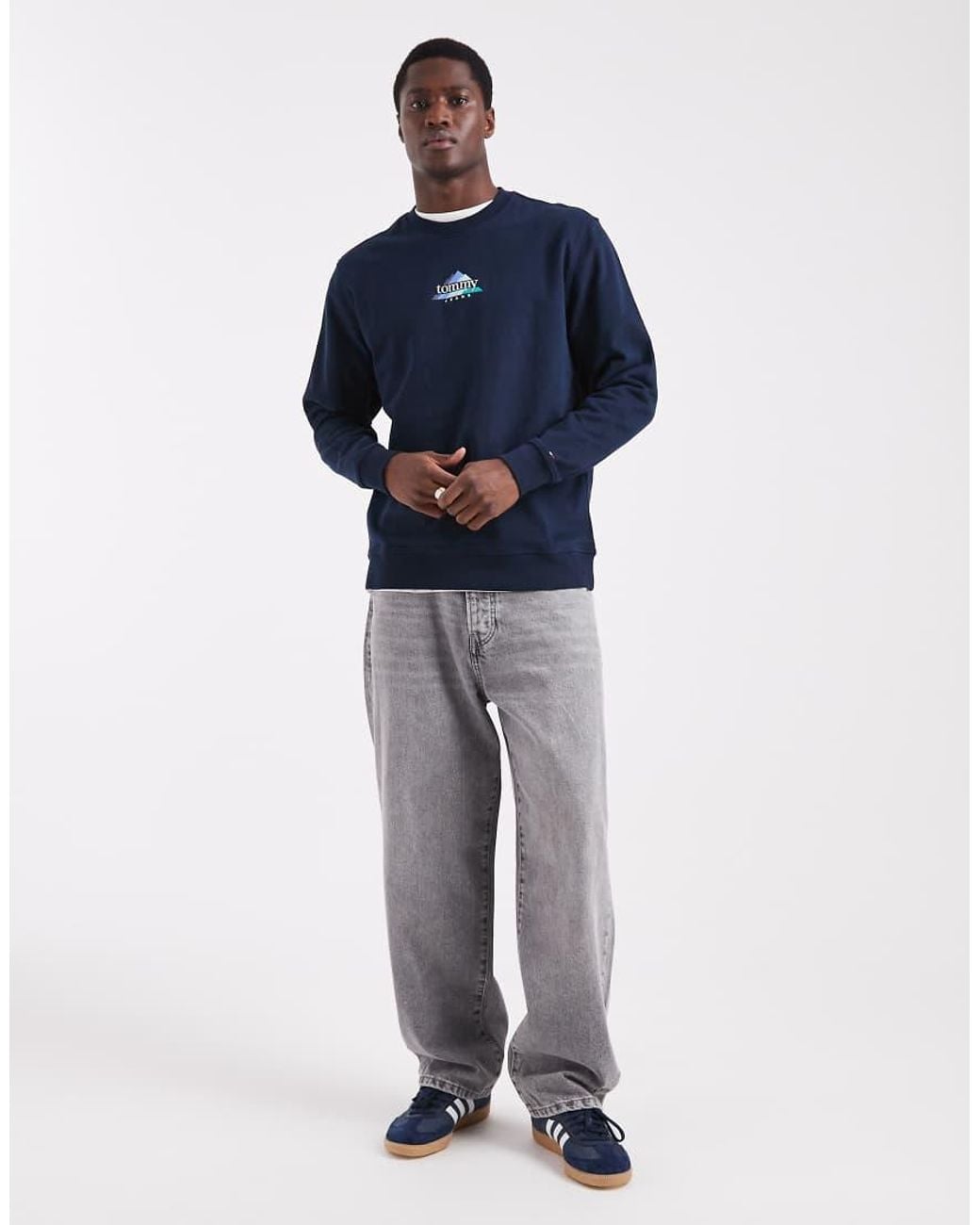 Tommy Hilfiger Blue Outdoor Centre Graphic Logo Sweatshirt for men