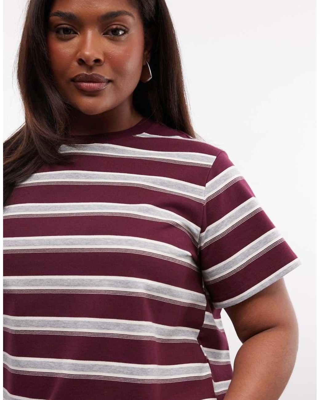 Noisy May Purple Boxy Fit T-shirt