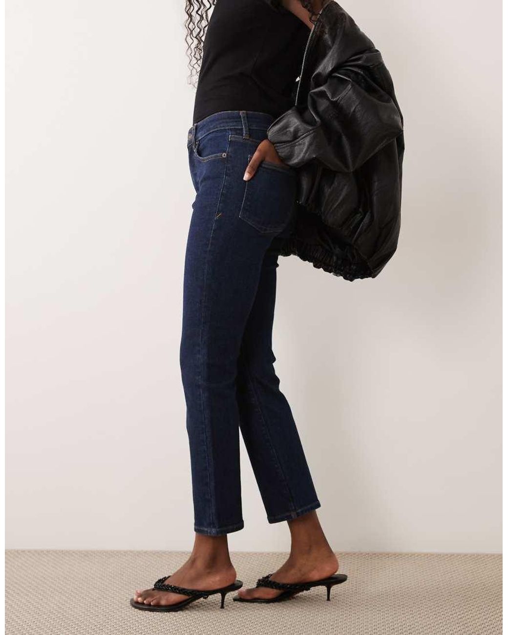 GOOD AMERICAN Blue Good Legs Straight Leg Jeans