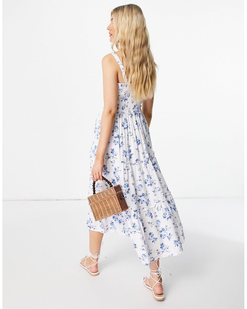 Robe longue étagée à fleurs Hollister en coloris Blanc | Lyst