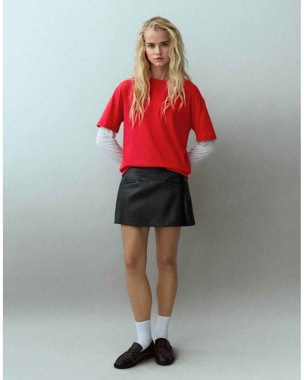 Mini-jupe effet cuir e Pull&Bear en coloris Red