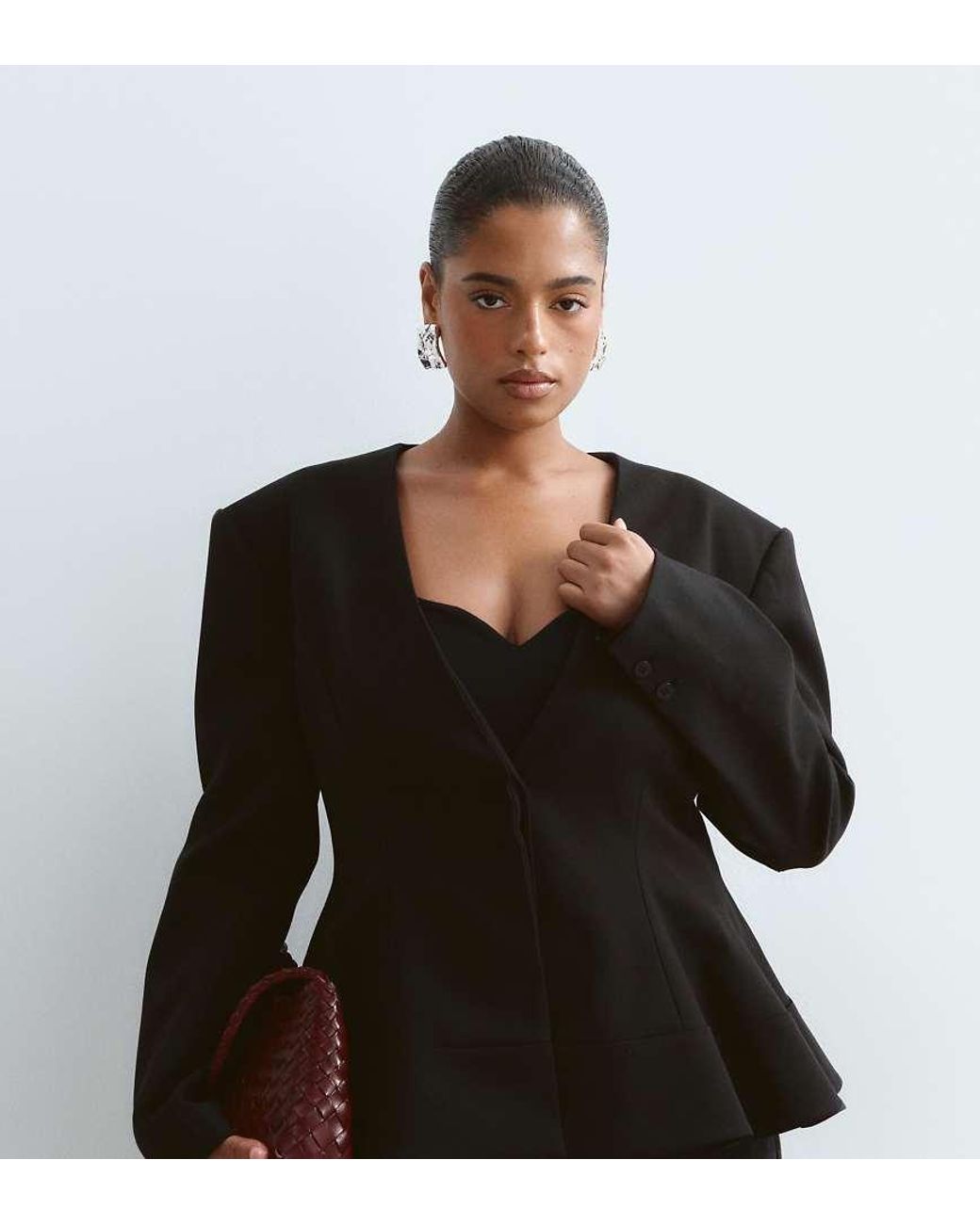 ARRANGE Black Curve Collarless Strong Shoulder Peplum Blazer