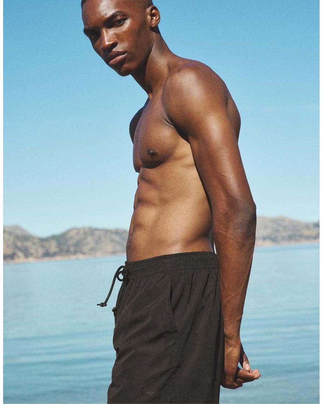 Pull&Bear Black Basic Swimming Trunks for men