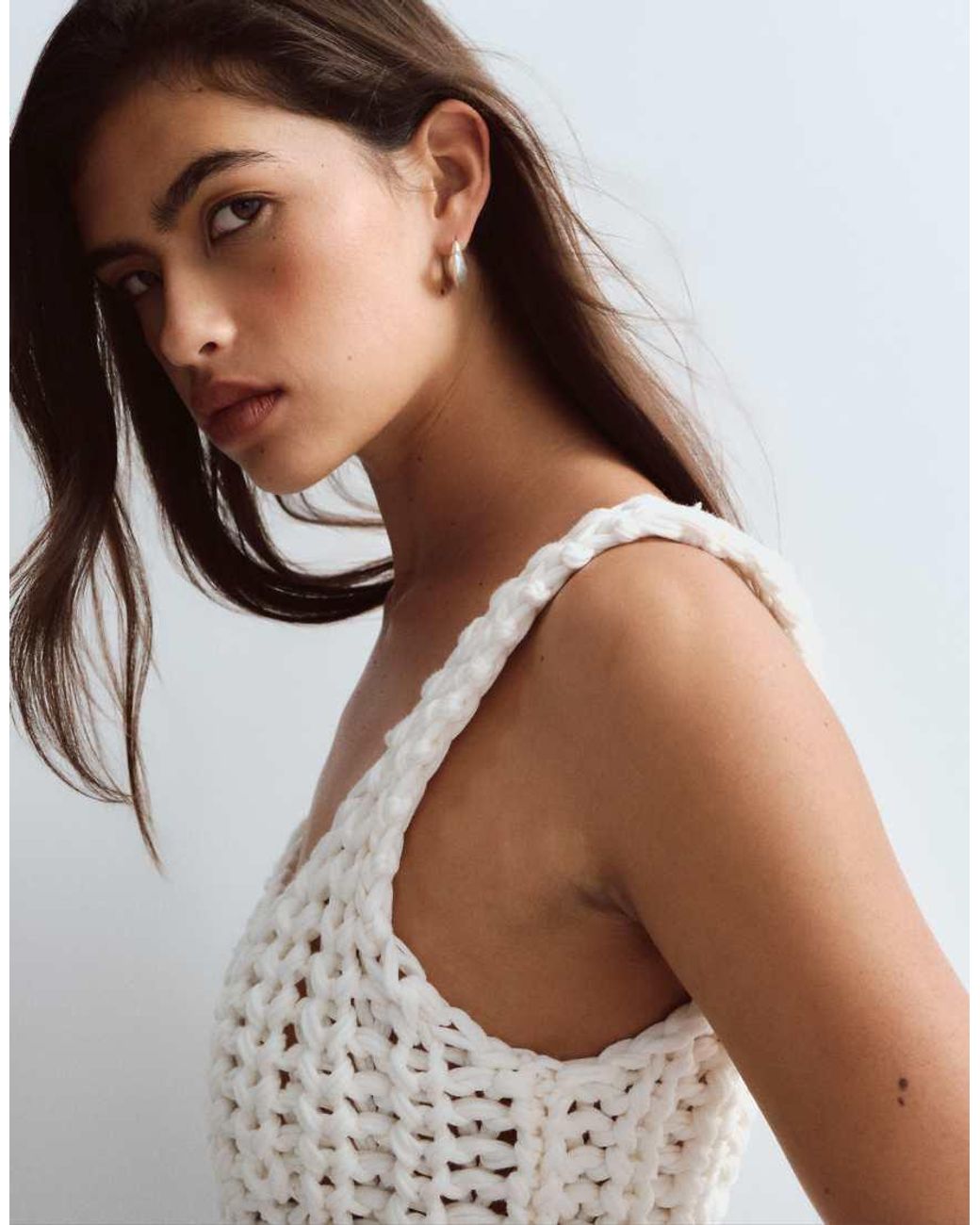 ARRANGE White Chunky Hand Knit Peplum Top