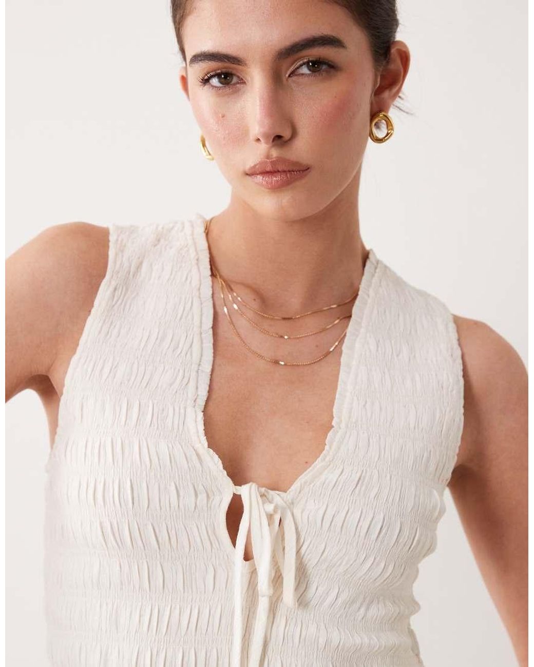 Abercrombie & Fitch White Ruched V Neck Top