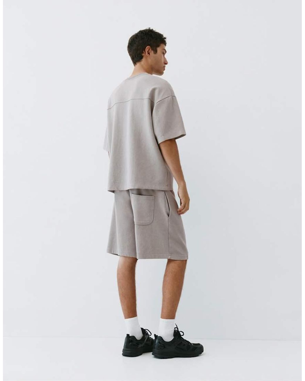 Bermuda Stile Joggers di Pull&Bear in White da Uomo