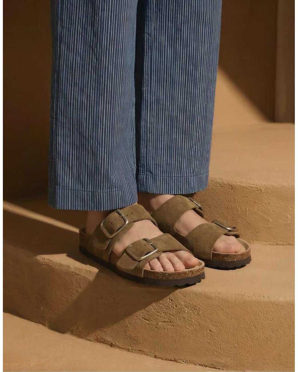 Oysho Brown Buckle Split-Leather Sandal