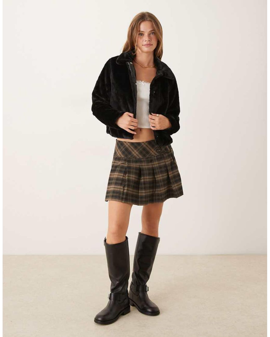 Jdy Black Cropped Collared Faux Fur Jacket
