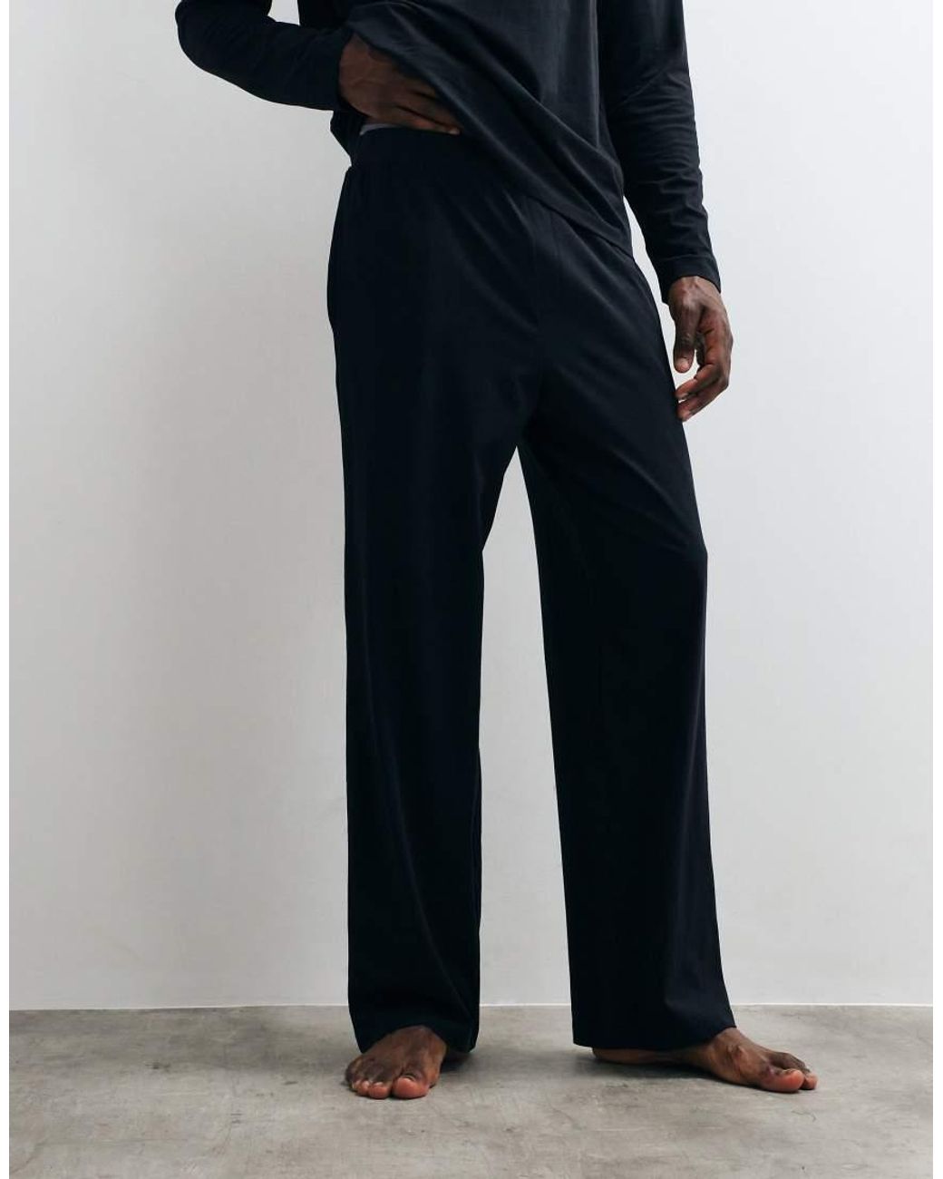 Jack & Jones Black Pyjama Top And Bottoms Set for men