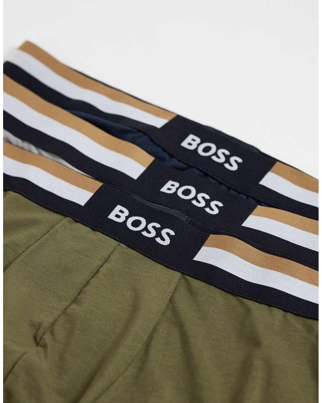 Revive Boss de hombre de color Gray