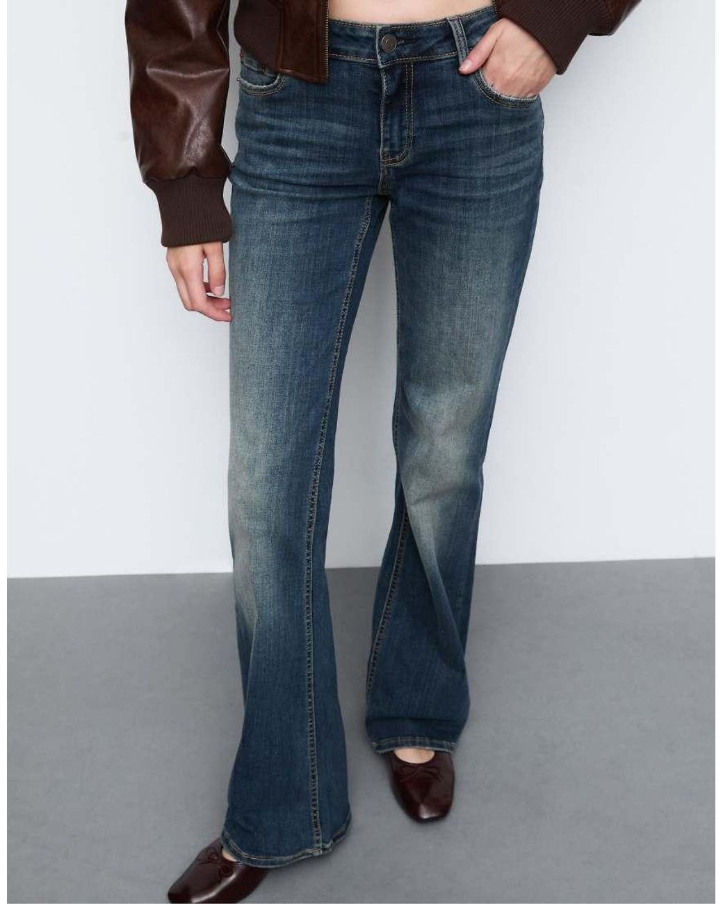 Stradivarius Blue D67 Slim Fit Boot-cut Jeans