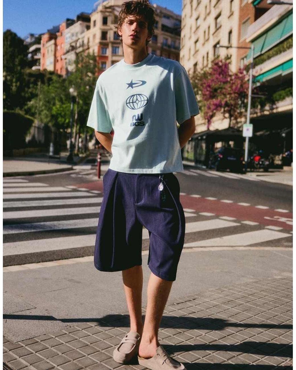 Bershka Blue Boxy Fit Print T-shirt for men