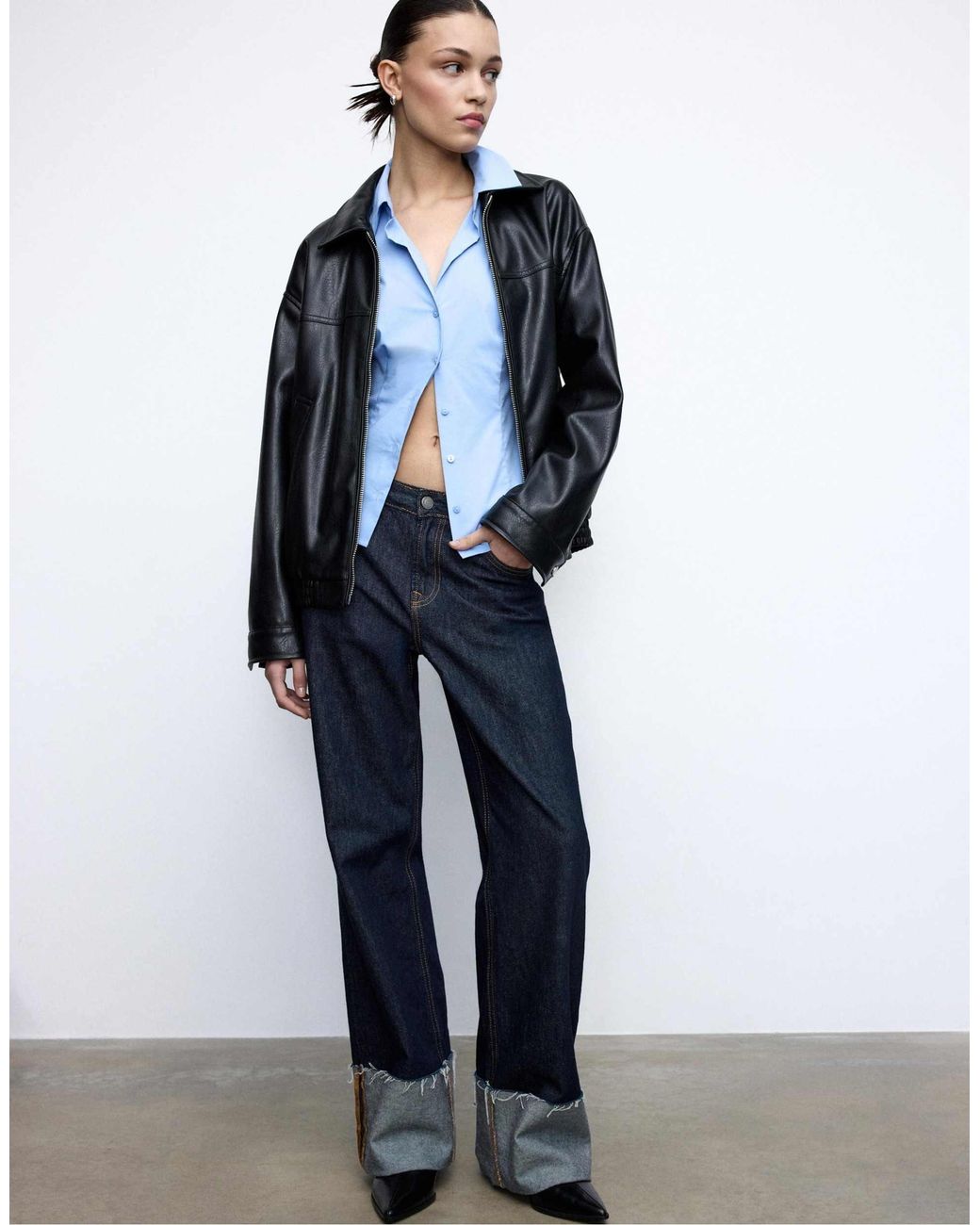 Stradivarius Blue – figurbetonte basic-hemdbluse