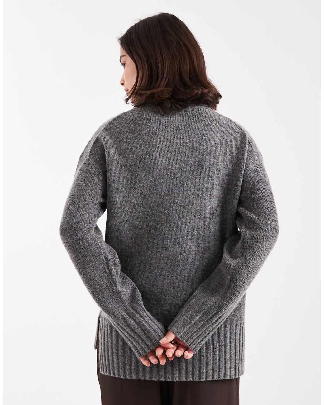 Threadbare Grofgebreide Coltrui in het Gray