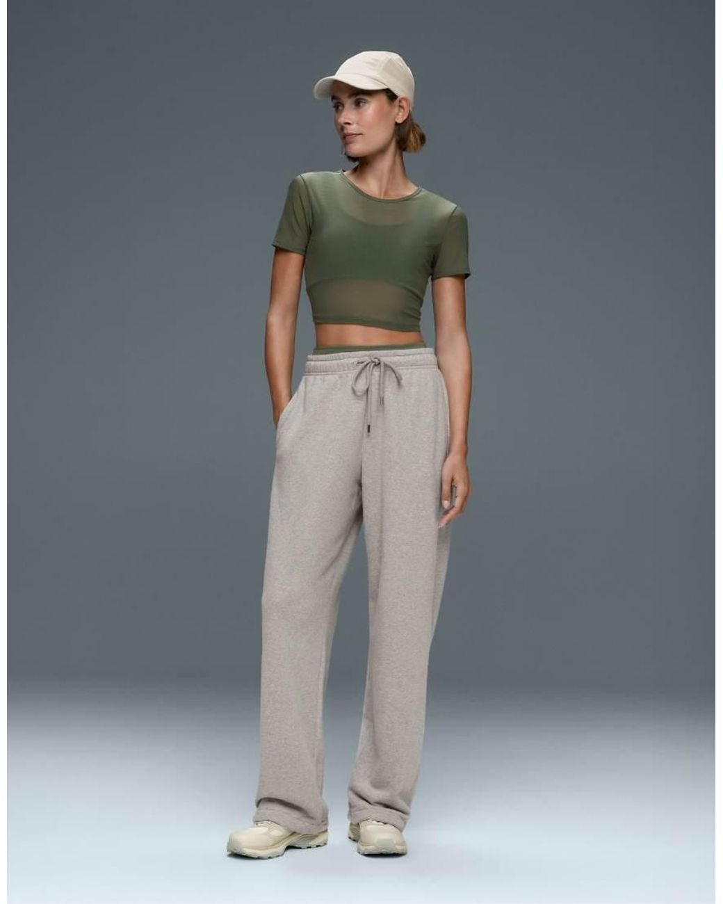 Oysho Green Short-Sleeved Evermove Tank Top
