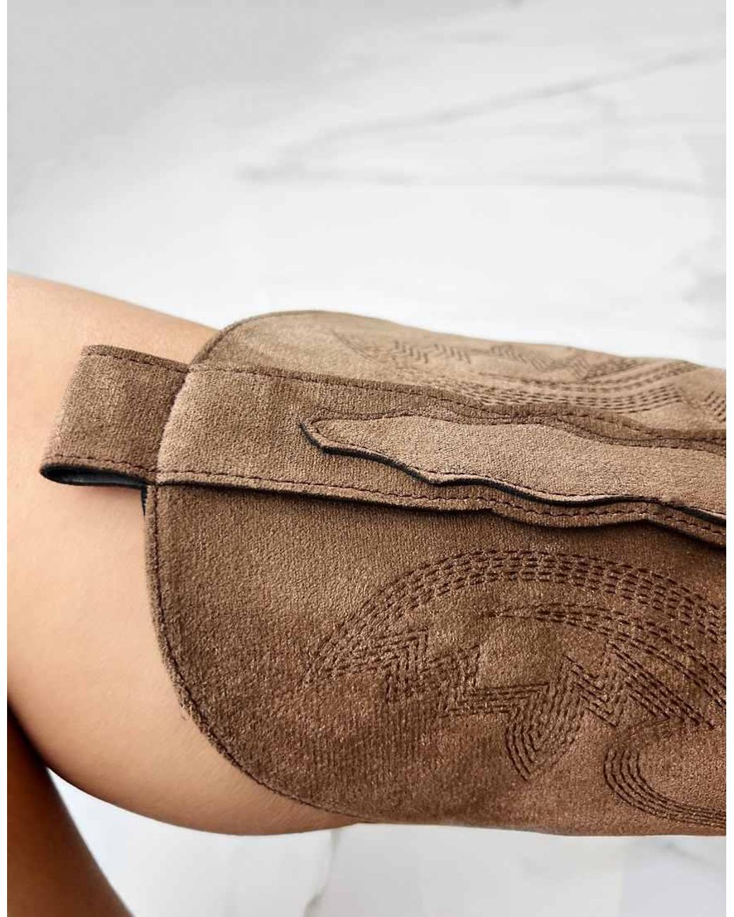 GIA STUDIOS Natural Cowboy Western Boots