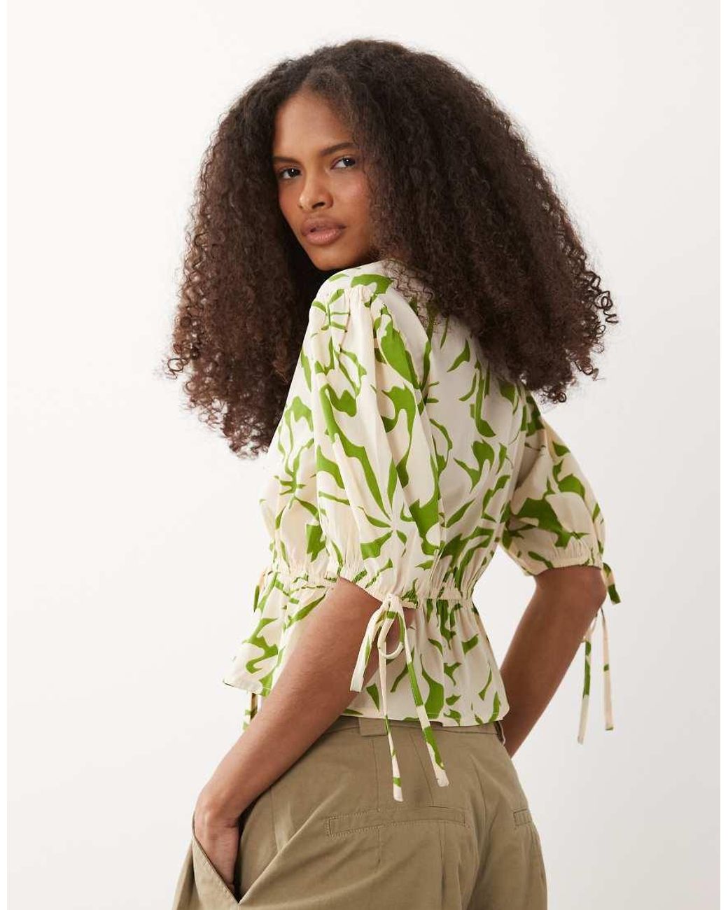 Wednesday's Girl Green Tie Detail Short Sleeve Blouse