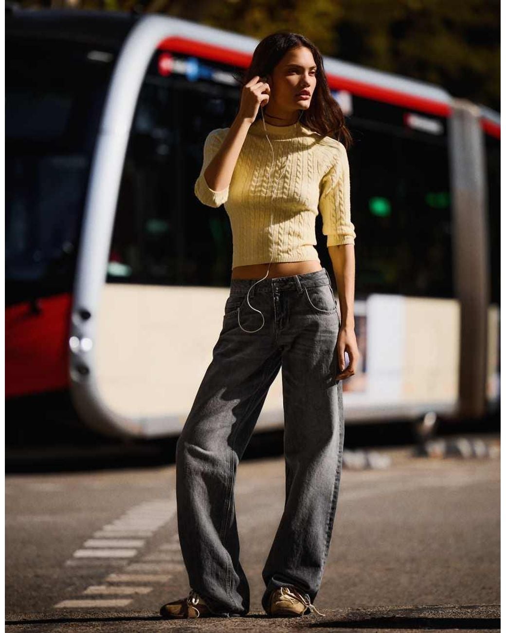 Bershka Black Cable Knit Round Neck Jumper