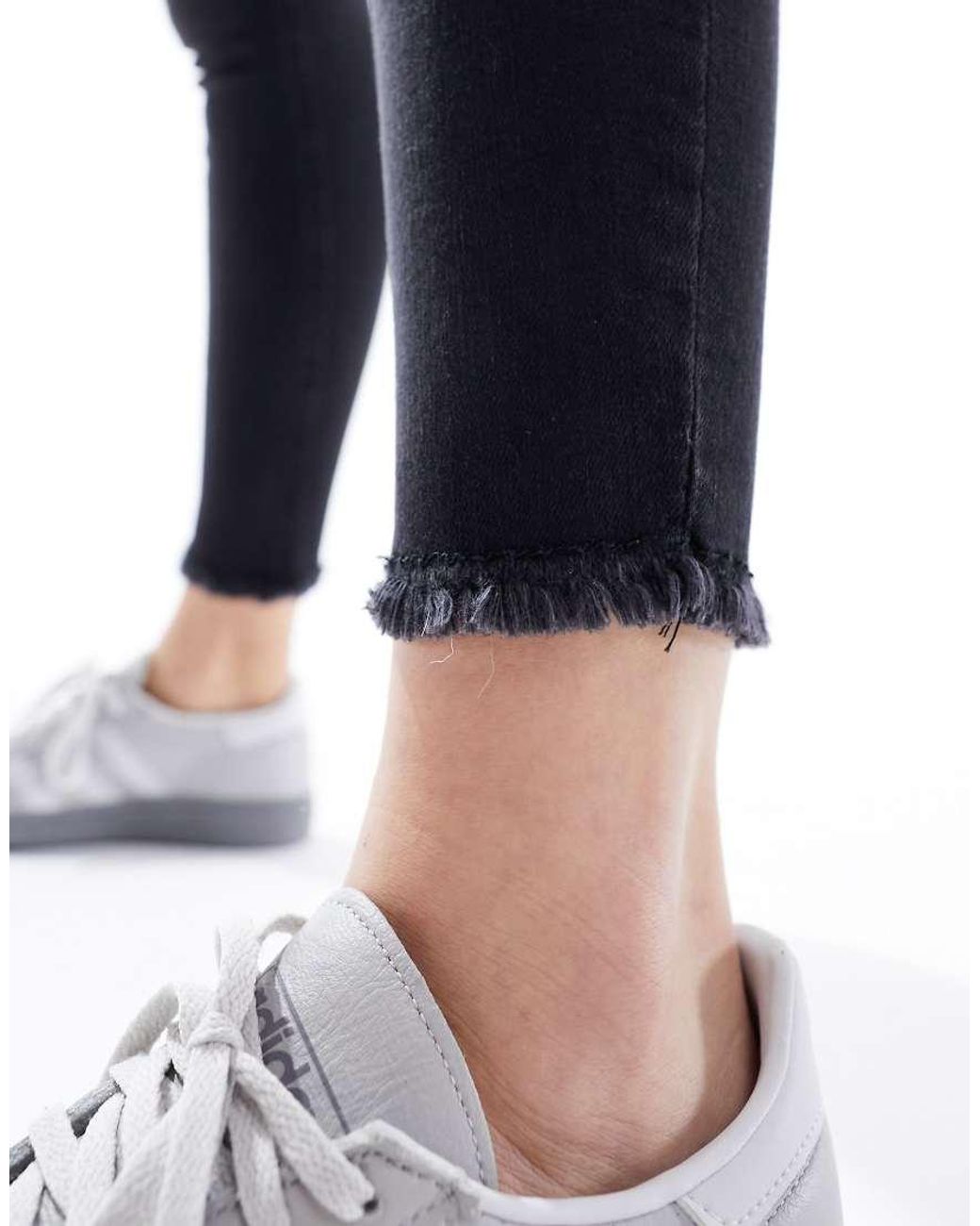 ONLY Blue Ankle Length Skinny Jeans