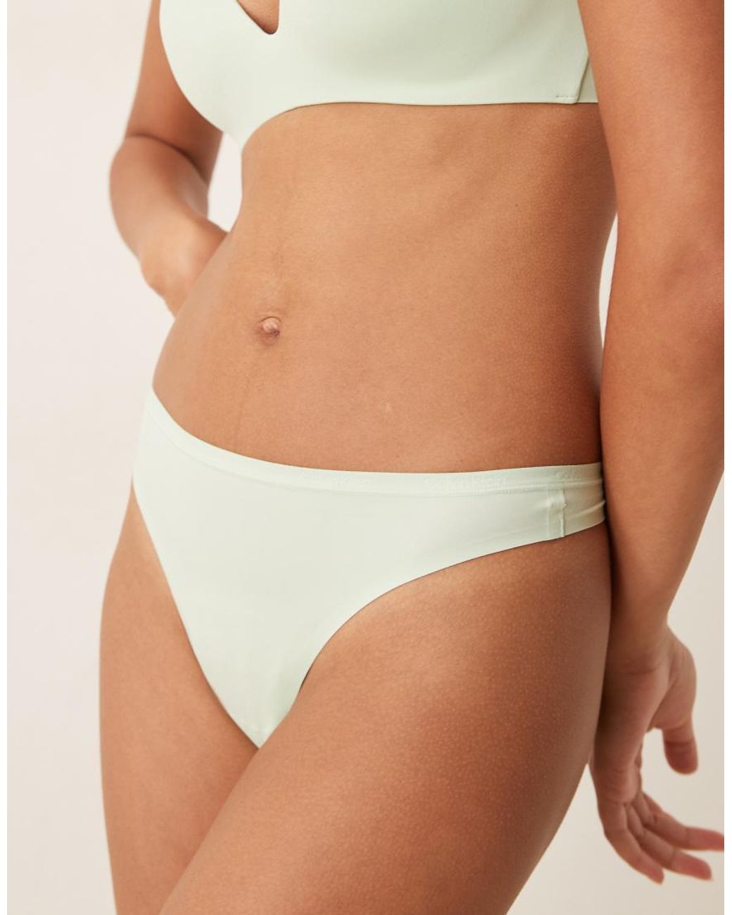 Calvin Klein Natural Perfectly Fit Thong