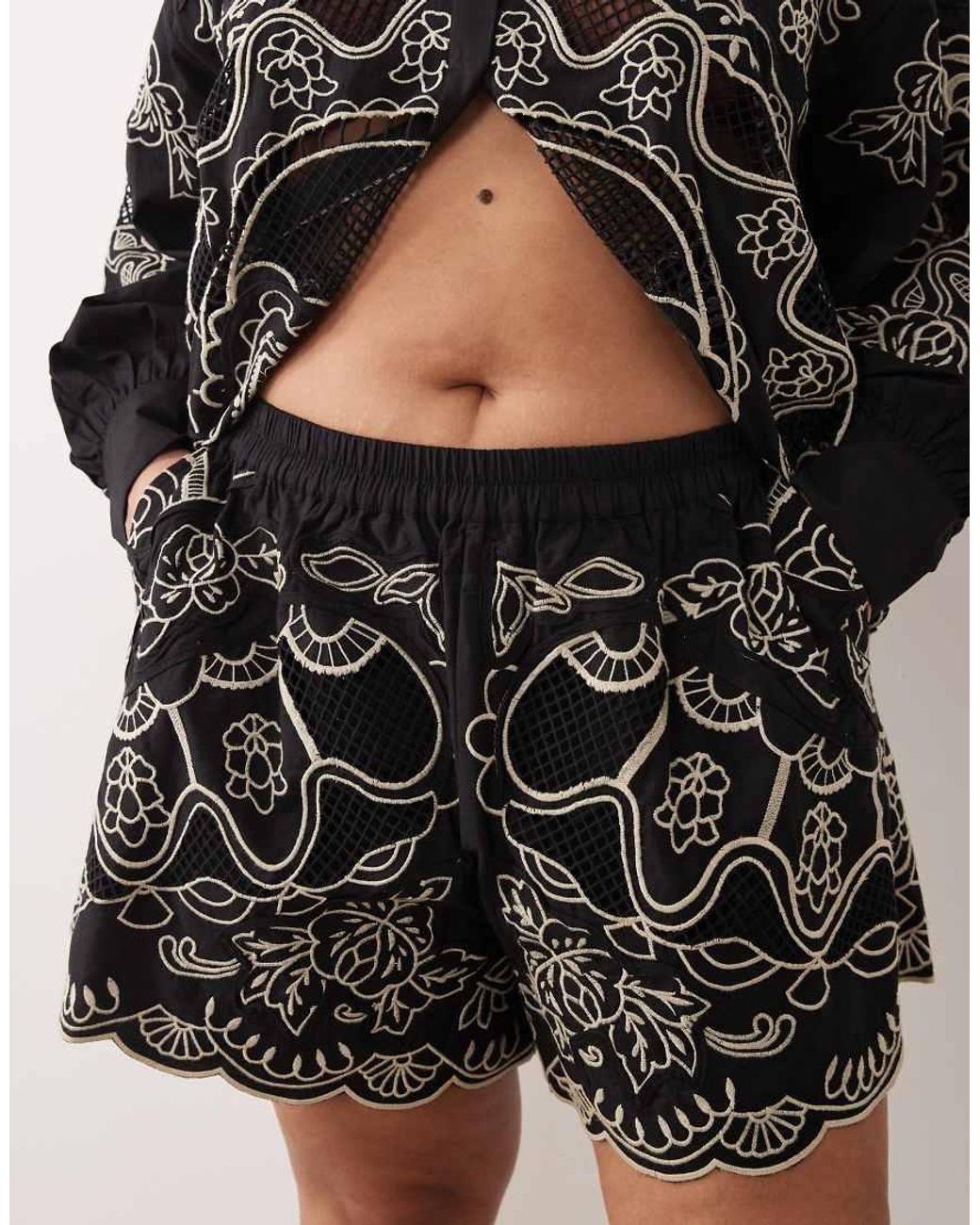 ARRANGE Black Curve Embroidered Cutwork Cotton Co-ord Shorts