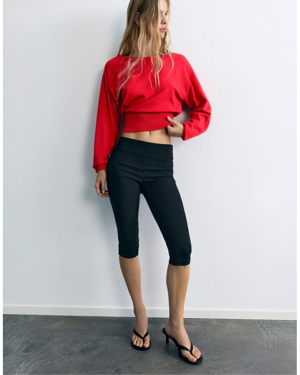 Pull&Bear Red Pullover mit asymmetrischem ausschnitt